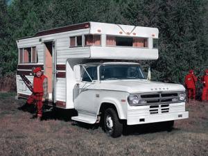 Dodge D300 Camper